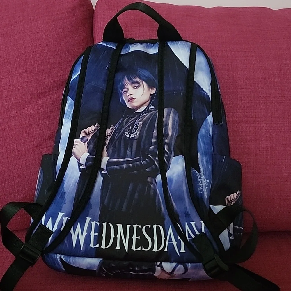 Wednesday Back pack - Picture 2 of 2